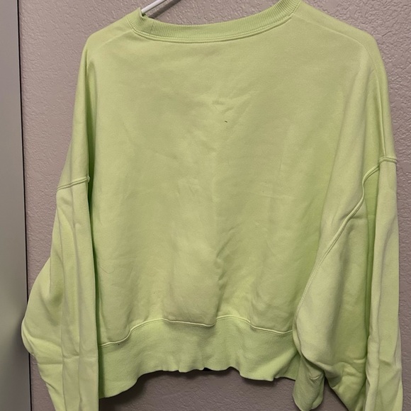 Nike Women's Light Green Cropped Sweatshirt - Picture 2 of 4